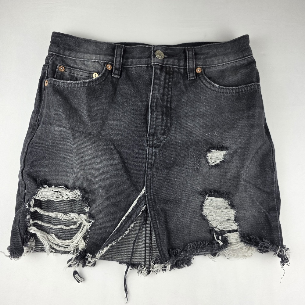 We The Free People Relaxed & Destroyed Mini Skirt Womens 24 Gray Black Denim